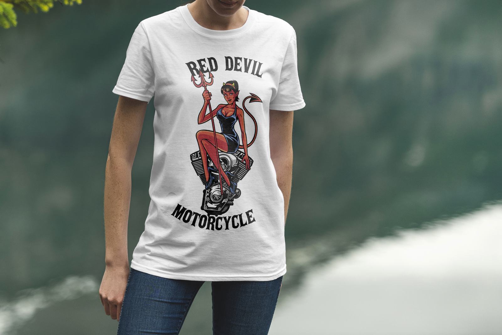 T SHIRT